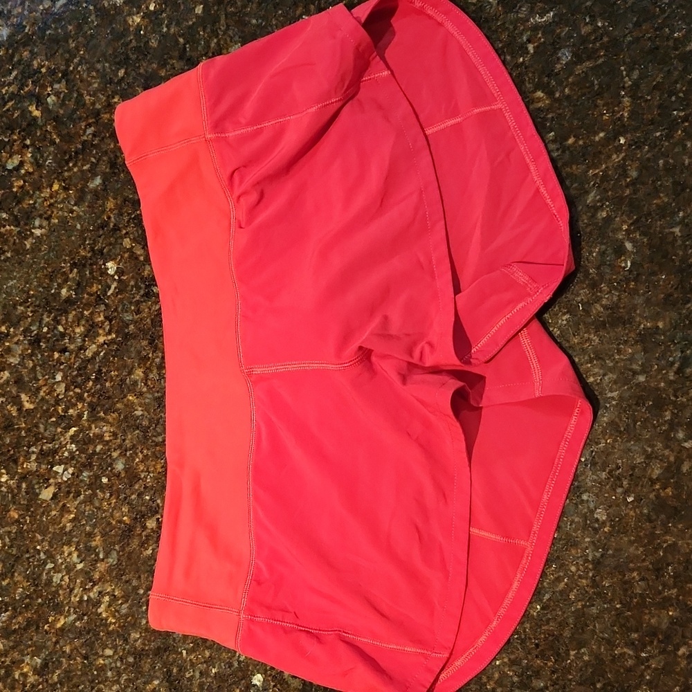 Lululemon Speed Shorts 2.5"